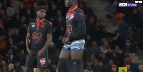 阿斯：阿隆索在皇马对阵塞尔塔赛前给球队放假两天，结果比赛翻车