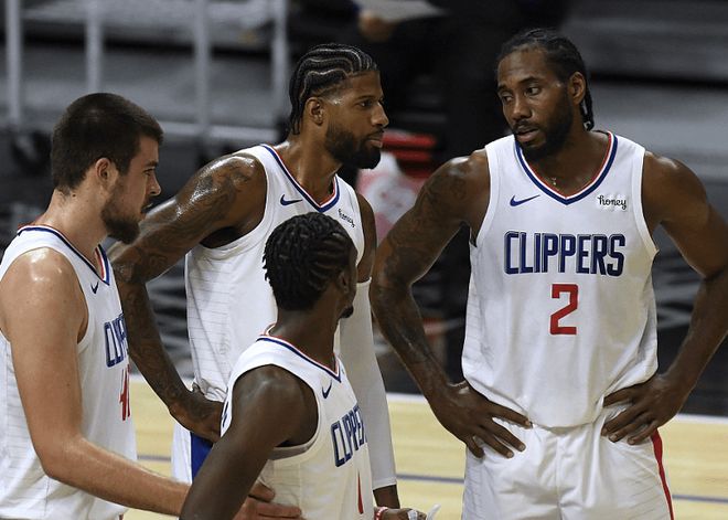 3-0！中国男排同组对手闯入世锦赛8强！淘汰A组榜首，非洲球队团灭（3-0横扫！与中国男排同组对手晋级世锦赛八强，爆冷淘汰A组第一，非洲军团全数出局）