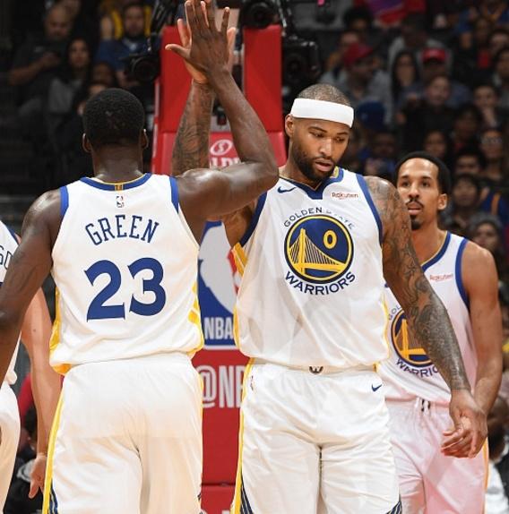 图片报：沃尔夫斯堡想挖凯尔，后者预计会在本轮联赛公开回应（图片报：狼堡有意签下凯尔，球员预计将在本轮联赛作出公开回应）