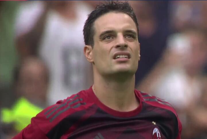 13球，伊尔迪兹21岁前意甲进球数并列尤文队史第七位（伊尔迪兹未满21岁已攻入13粒意甲进球，在尤文队史并列第七）