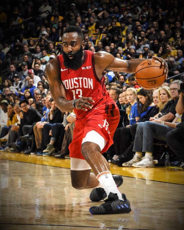 自信满满！戈登：掘金会获得本赛季总冠军，我们是最后的赢家（信心爆棚！戈登豪言：掘金将夺本季总冠军，最终胜利属于我们）